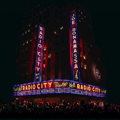 JOE BONAMASSA - LIVE AT RADIO CITY MUSIC HALL (SLIPCASE)(CD/DVD)