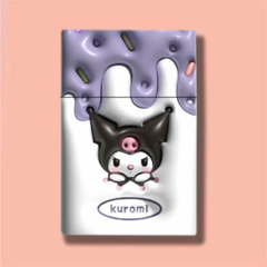 Cigarrera Porta Cigarrillos Sanrio Kuromi Kitty Melody con Encendedor USB - KITCH TECH