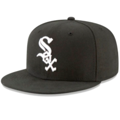 Gorra Visera Plana Cerrada MLB Importada - KITCH TECH