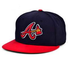 Gorra Visera Plana Cerrada MLB Importada - KITCH TECH