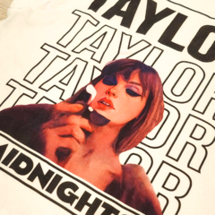 Remera Top Taylor Swift Midnights - Blanca - comprar online