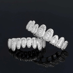 Grillz Parrila Dientes FULL ICE BAÑO 14K Cubic Zircon - Plateados en internet