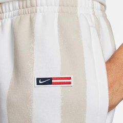 Short Nike sportswear club - XL - 120usd en internet