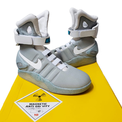 Zapatillas Nike Air Mag "Volver al futuro" 9.5us/10us/11us- 450usd