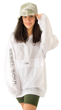 Anorak Rebel Soul Blanco Letras Reflex - tienda online