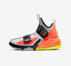 Zapatillas Nike Lebron XIII Flyease GS - Size 7us - u$250 - comprar online