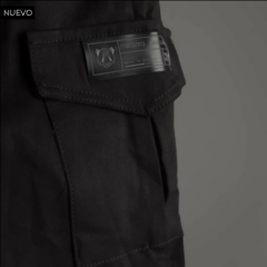 Jogger Cargo Kiev Negro en internet