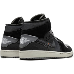 Zapatillas Nike Jordan 1 Mid Craft Inside Out Black - U$D400 - KITCH TECH
