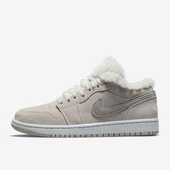 Jordan 1 Low SE Sherpa Fleece (W) 12us / 43arg (28cm) U$D300 - comprar online