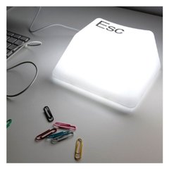Velador LED Tecla ESC en internet
