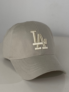 Gorra vicera Curva Los Angeles Beige Total