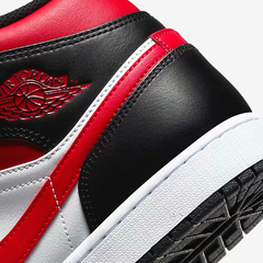 Imagen de Zapatillas Nike Air Jordan 1 Red/Black - usd330