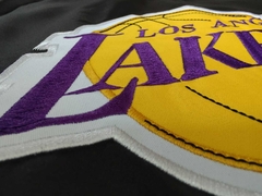 Imagen de Campera Universitaria Black Lakers Diseño Clásico