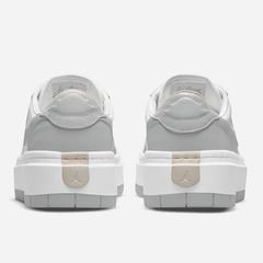 Imagen de Zapatillas Jordan 1 Low Elevate Grey Wolf - 330usd