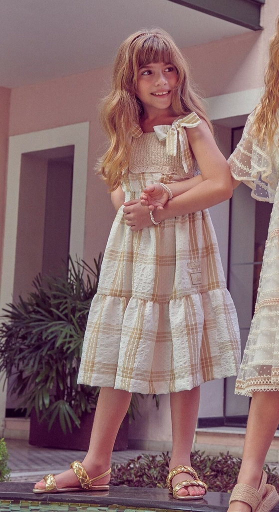 Vestido daminha bege sales
