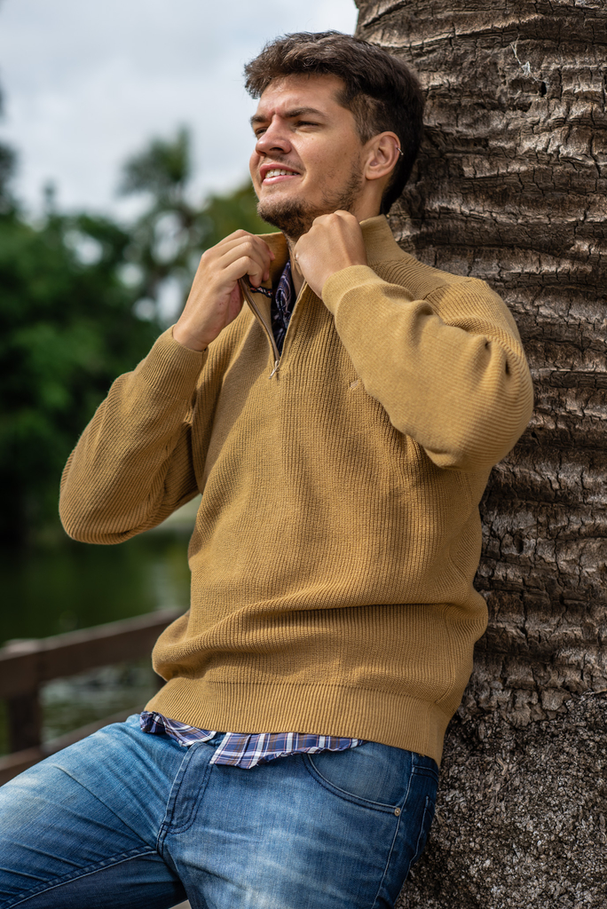 Sweater Medio Polo Beige Comprar en Scotfield