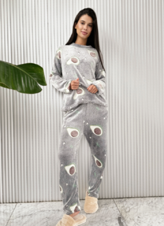 Pijama Polar - Brilla en la Oscuridad - Palta Addict - comprar online