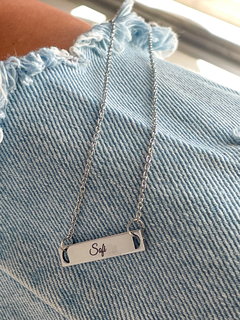 Collar chapita rectangular personalizada - comprar online