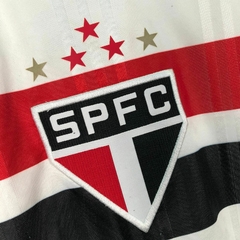 São Paulo Home 2020/21 - #8 Tchê Tchê - Adidas na internet