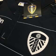 Leeds United Away 2014/15 - Modelo Jogador - Macron - comprar online
