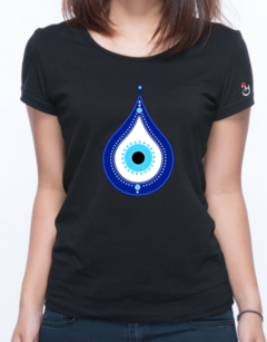 Nazar. Ojo contra la envidia y mal de ojo. Remera entallada de algodón peinado premium!