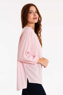 25553 blusa voile rayon liso con botones - comprar online