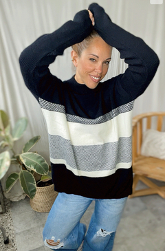 Sweater cuello alto rayado en internet