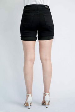 Short de jean negra elastizada - comprar online