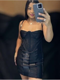 VESTIDO INSPIRAÇÃO KYLIE - comprar online