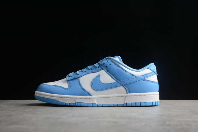 Nike Dunk Low UNC (2021) - Comprar em Hyped Office