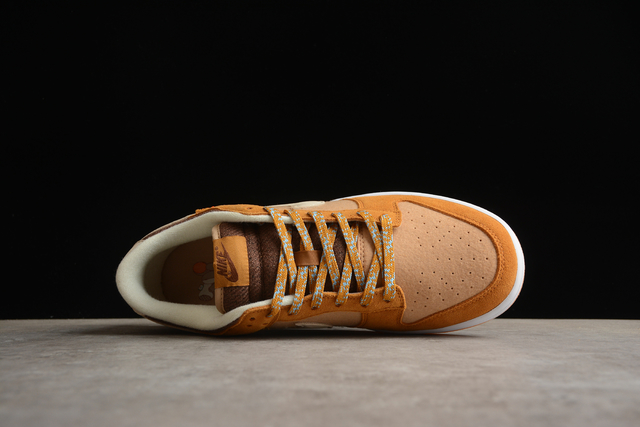 Nike SB Dunk Low Dunk Brown Brun Hyped Office