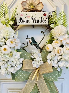 Guirlanda Bem-Vindos Flores do campo 39cm c/ passarinho - comprar online