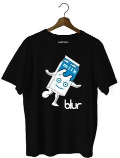 Remera Blur - Milk Coffee And TV (Nevada, Negra o Blanca) en internet