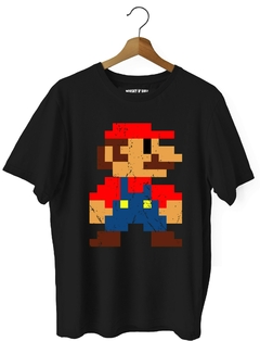 Remera Mario 8 Bits (Nevada, Negra o Blanca) en internet