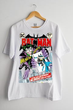 Remera Batman Comics (Nevada,Negra o Blanca) en internet