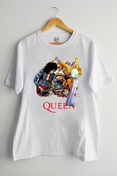 Remera Queen (Nevada, Negra o Blanca) en internet