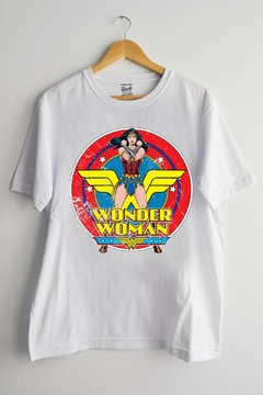Remera Wonder Woman (Nevada, Negra o Blanca) en internet