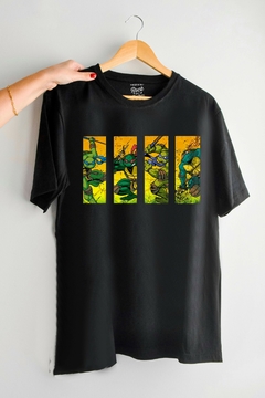 Remera Tortugas Ninjas Cuadros (Nevada, Negra o Blanca) - comprar online