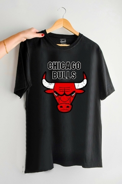 Remera Chicago Bulls (Nevada, Negra o Blanca) - comprar online