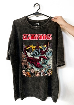 Remera Scorpions (Nevada, Negra o Blanca)