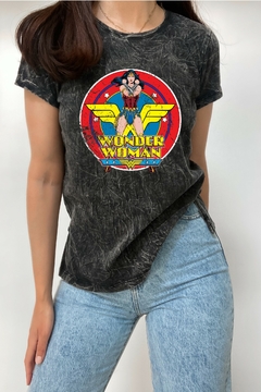 Remera Wonder Woman (Nevada)