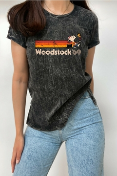 Remera Woodstock '69 (Mujer)