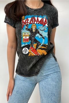 Remera Def Leppard - And the women of the doom (Nevada)