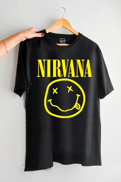 Remera Nirvana - Smiley Face (Nevada o Negra) - comprar online
