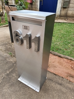 CAIXA DE CORREIO INOX TIPO TORRE - loja online