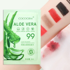 Toalla desmaquillante con extracto de Aloe Vera