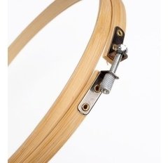 Bastidor de bambú con tornillo 20 cm en internet