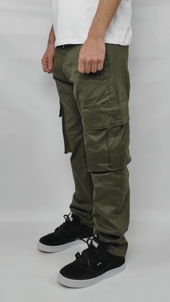 CALÇA CARGO HOCKS CENTRAL VERDE MILITAR LARGE - comprar online