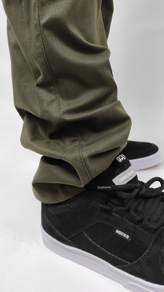 CALÇA CARGO HOCKS CENTRAL VERDE MILITAR LARGE - loja online