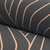 Zoom do Papel de Parede Cinza Escuro com Linhas Fio Fosco - 9,5 metros | 210688 - Coleção Gold | Cola Grátis